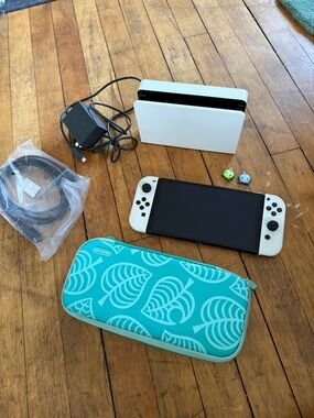 Switch OLED With Docking Station, Power Cord, HDMI, Case, Joycons
